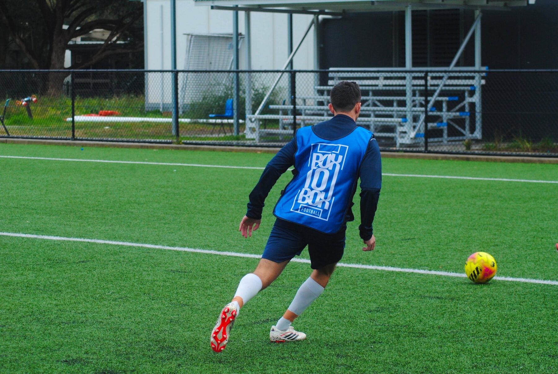 Box To Box blue training bibs being tested during a Sydney football training session, photo 10